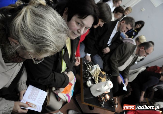 Zdjęcie w galerii na portalu naszraciborz.pl: Pokonać chorobę sztuką wiadomości z regionu