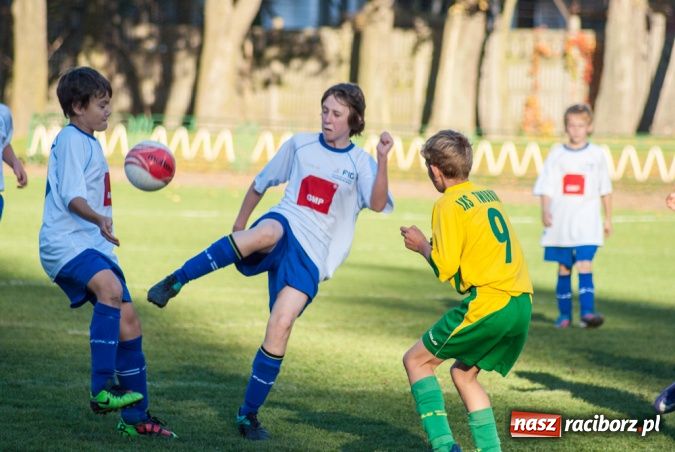 Zdjęcie w galerii na portalu naszraciborz.pl: Canarinhos z Tworkowa nie sprostali Unii wiadomości z regionu