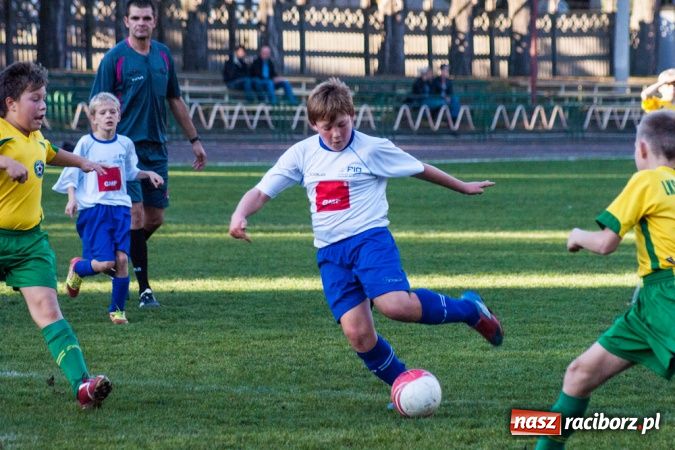 Zdjęcie w galerii na portalu naszraciborz.pl: Canarinhos z Tworkowa nie sprostali Unii wiadomości z regionu