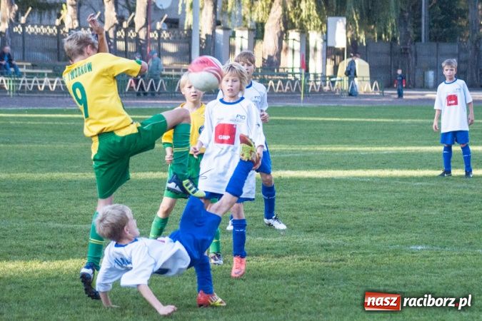 Zdjęcie w galerii na portalu naszraciborz.pl: Canarinhos z Tworkowa nie sprostali Unii wiadomości z regionu