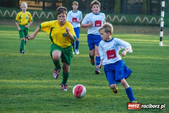 Zdjęcie w galerii na portalu naszraciborz.pl: Canarinhos z Tworkowa nie sprostali Unii wiadomości z regionu
