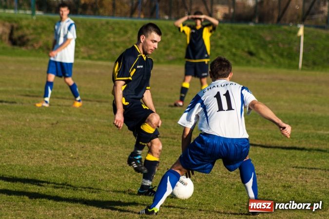 Zdjęcie w galerii na portalu naszraciborz.pl: Skromne zwycięstwo Chałupek wiadomości z regionu