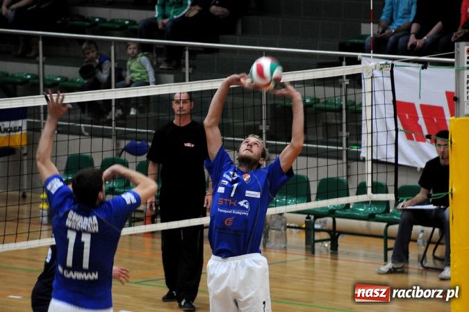 Zdjęcie w galerii na portalu naszraciborz.pl: AZS Rafako wygrał po tie-breaku wiadomości z regionu