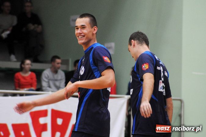 Zdjęcie w galerii na portalu naszraciborz.pl: AZS Rafako wygrał po tie-breaku wiadomości z regionu