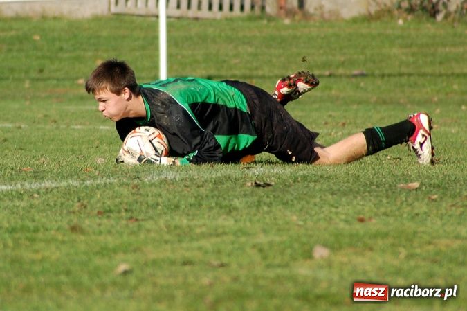 Zdjęcie w galerii na portalu naszraciborz.pl: Siedem goli w derbach Raciborza wiadomości z regionu