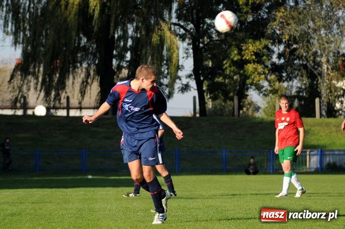 Zdjęcie w galerii na portalu naszraciborz.pl: Unia traci punkty z Drzewiarzem wiadomości z regionu