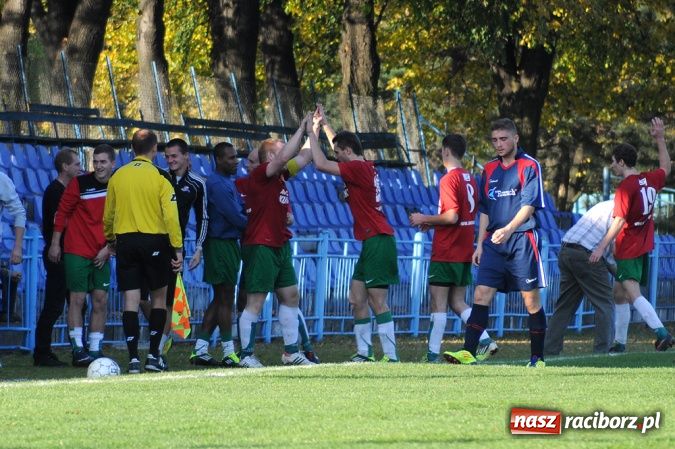 Zdjęcie w galerii na portalu naszraciborz.pl: Unia traci punkty z Drzewiarzem wiadomości z regionu