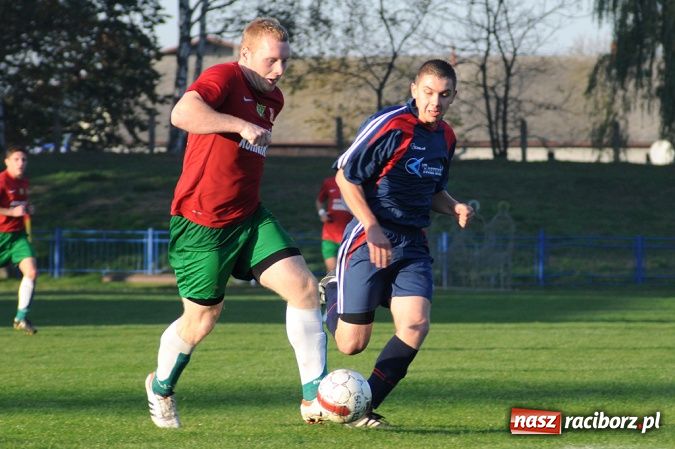 Zdjęcie w galerii na portalu naszraciborz.pl: Unia traci punkty z Drzewiarzem wiadomości z regionu