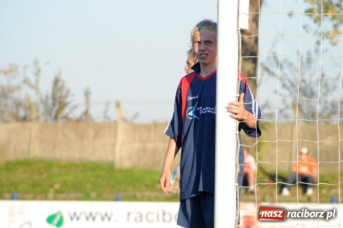 Zdjęcie w galerii na portalu naszraciborz.pl: Unia traci punkty z Drzewiarzem wiadomości z regionu