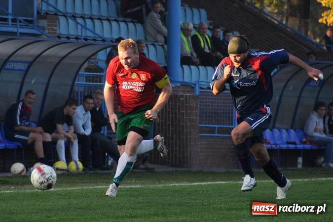 Zdjęcie w galerii na portalu naszraciborz.pl: Unia traci punkty z Drzewiarzem wiadomości z regionu