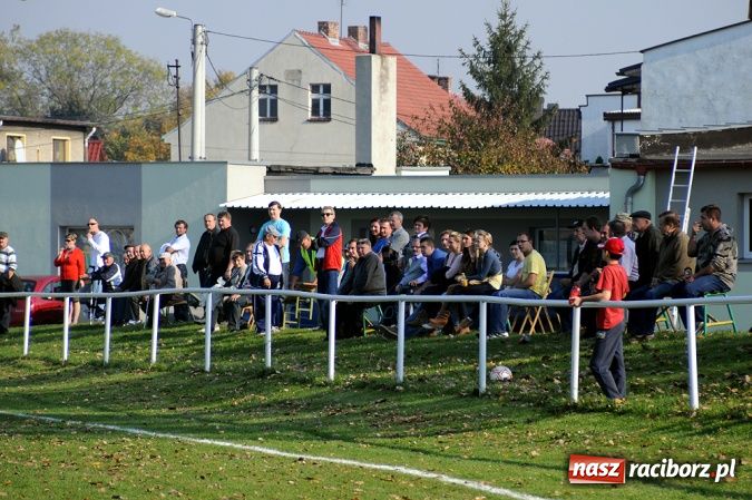 Zdjęcie w galerii na portalu naszraciborz.pl: Pogoń Buku zakończona sukcesem wiadomości z regionu