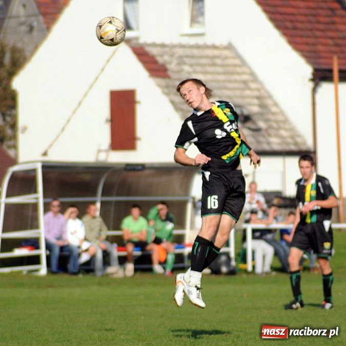 Zdjęcie w galerii na portalu naszraciborz.pl: Pogoń Buku zakończona sukcesem wiadomości z regionu