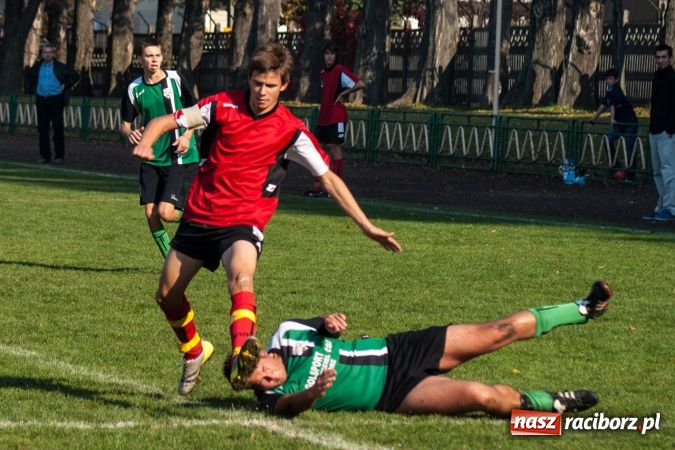 Zdjęcie w galerii na portalu naszraciborz.pl: Pewna wygrana juniorów Samborowic wiadomości z regionu