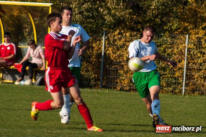 Zdjęcie w galerii na portalu naszraciborz.pl: Bez sensacji przy Tuwima. Ocice nadal toną wiadomości z regionu
