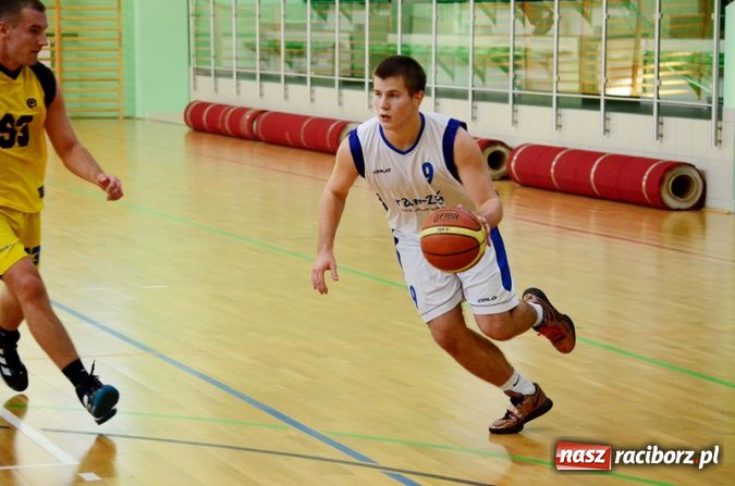 Zdjęcie w galerii na portalu naszraciborz.pl: W hicie kolejki górą Kaman wiadomości z regionu