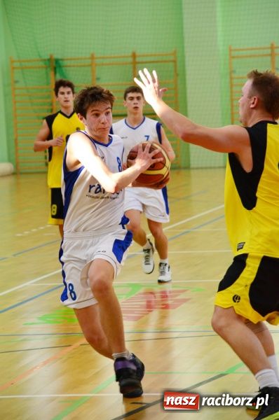 Zdjęcie w galerii na portalu naszraciborz.pl: W hicie kolejki górą Kaman wiadomości z regionu