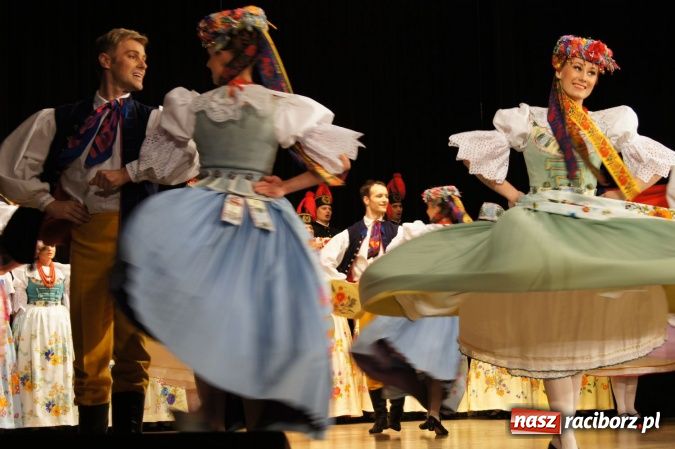 Zdjęcie w galerii na portalu naszraciborz.pl: Karolinka w Raciborskim Centrum Kultury wiadomości z regionu