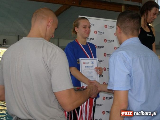 Zdjęcie w galerii na portalu naszraciborz.pl: Ratownictwo wodne: zwycięstwa Karoliny wiadomości z regionu