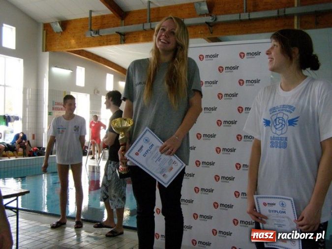 Zdjęcie w galerii na portalu naszraciborz.pl: Ratownictwo wodne: zwycięstwa Karoliny wiadomości z regionu