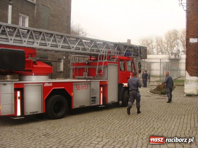 Zdjęcie w galerii na portalu naszraciborz.pl: Konwój 2012 - ćwiczenia służb mundurowych wiadomości z regionu