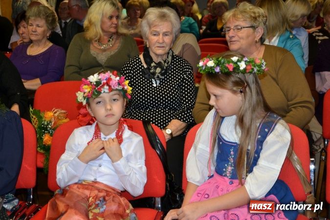 Zdjęcie w galerii na portalu naszraciborz.pl: Promocja nowej książki o gminie Krzyżanowice wiadomości z regionu