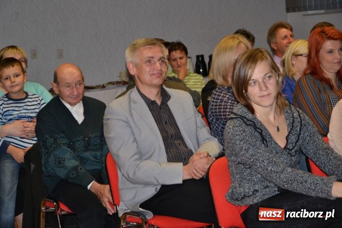 Zdjęcie w galerii na portalu naszraciborz.pl: Promocja nowej książki o gminie Krzyżanowice wiadomości z regionu