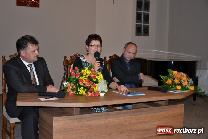 Zdjęcie w galerii na portalu naszraciborz.pl: Promocja nowej książki o gminie Krzyżanowice wiadomości z regionu