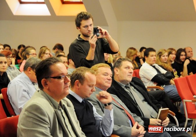 Zdjęcie w galerii na portalu naszraciborz.pl: Kryzys demograficzny! Co nas czeka w Raciborzu? wiadomości z regionu