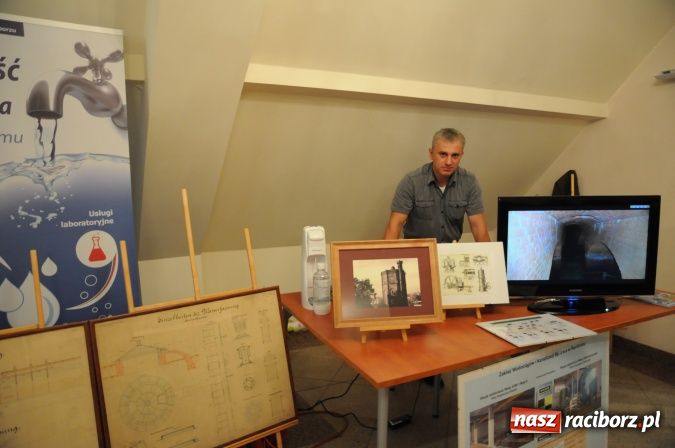 Zdjęcie w galerii na portalu naszraciborz.pl: Małe centrum Kopernika w Zamku Piastowskim wiadomości z regionu