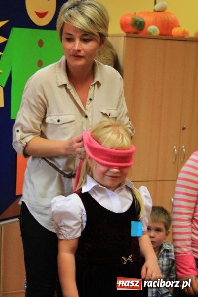 Zdjęcie w galerii na portalu naszraciborz.pl: Nowe Wesołe Świetliki w Szkole Podstawowej nr 13 wiadomości z regionu