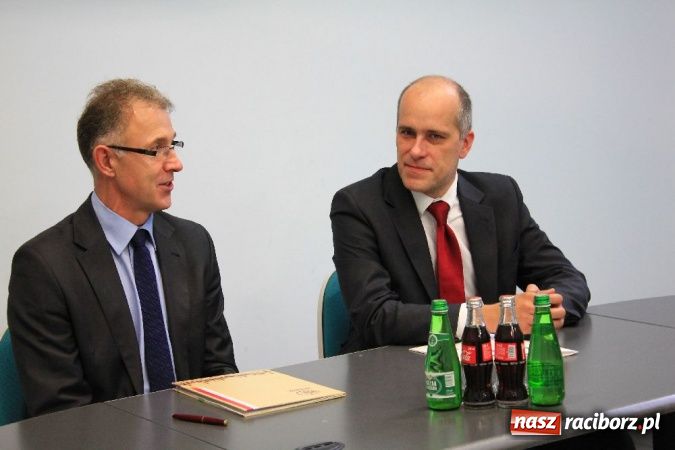 Zdjęcie w galerii na portalu naszraciborz.pl: Racibórz został oficjalnie liderem wojewódzkiej inwestycji  wiadomości z regionu