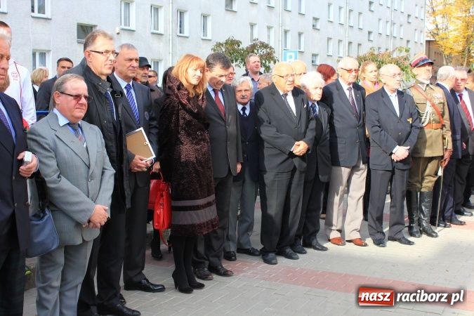 Zdjęcie w galerii na portalu naszraciborz.pl: Wielkie świętowanie w Klubie Olimpijczyka wiadomości z regionu