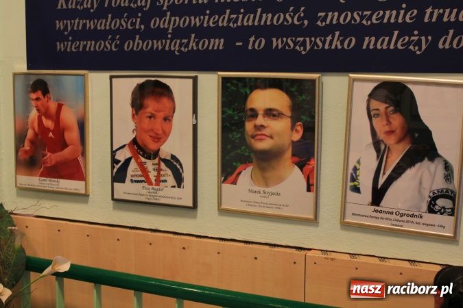 Zdjęcie w galerii na portalu naszraciborz.pl: Wielkie świętowanie w Klubie Olimpijczyka wiadomości z regionu