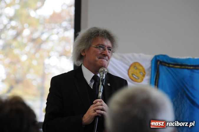 Zdjęcie w galerii na portalu naszraciborz.pl: Rudy mają nowoczesną i funkcjonalną halę sportową ze stołówką i świetlicą wiadomości z regionu