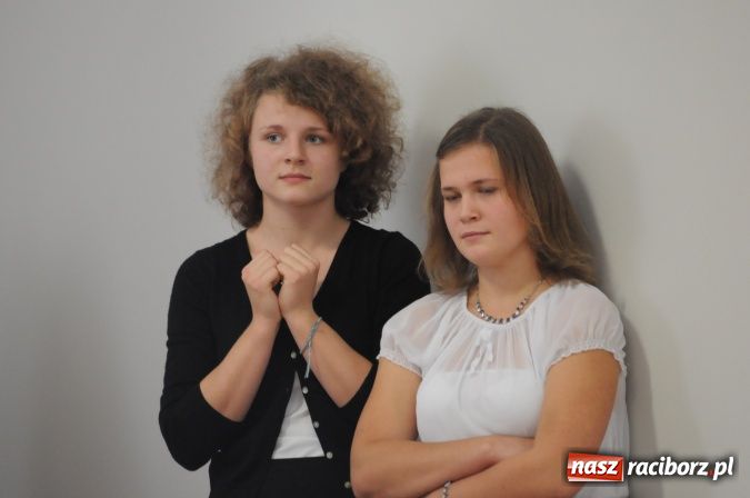 Zdjęcie w galerii na portalu naszraciborz.pl: Rudy mają nowoczesną i funkcjonalną halę sportową ze stołówką i świetlicą wiadomości z regionu