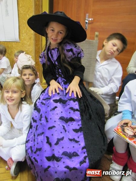 Zdjęcie w galerii na portalu naszraciborz.pl: Mydło wszystko umyje, nawet uszy i szyję  wiadomości z regionu