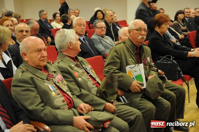 Zdjęcie w galerii na portalu naszraciborz.pl: Renata Mauer-Różańska gościła dziś na zamku wiadomości z regionu