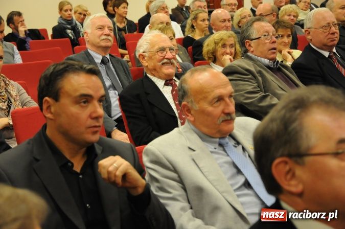 Zdjęcie w galerii na portalu naszraciborz.pl: Renata Mauer-Różańska gościła dziś na zamku wiadomości z regionu