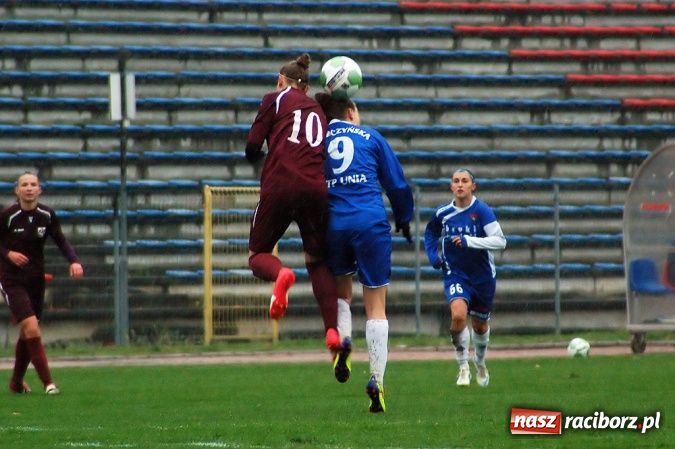 Zdjęcie w galerii na portalu naszraciborz.pl: Unitki pokonały AZS Wrocław wiadomości z regionu