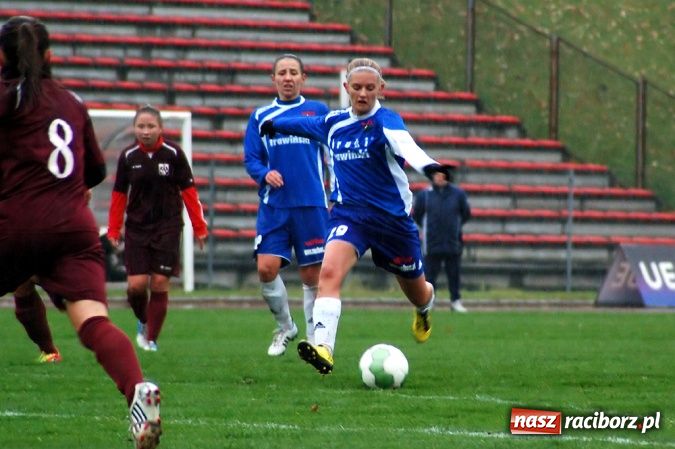 Zdjęcie w galerii na portalu naszraciborz.pl: Unitki pokonały AZS Wrocław wiadomości z regionu