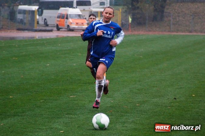 Zdjęcie w galerii na portalu naszraciborz.pl: Unitki pokonały AZS Wrocław wiadomości z regionu