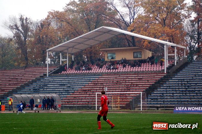 Zdjęcie w galerii na portalu naszraciborz.pl: Unitki pokonały AZS Wrocław wiadomości z regionu