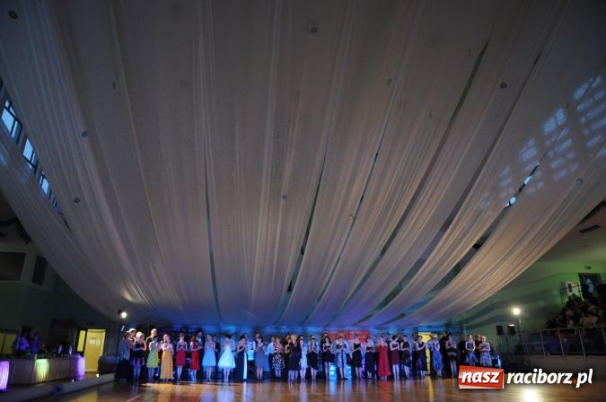 Zdjęcie w galerii na portalu naszraciborz.pl: Senior Hobby 2012 - Międzynarodowy Turniej Tańca Towarzyskiego w Arenie Rafako wiadomości z regionu