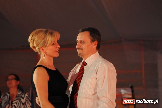 Zdjęcie w galerii na portalu naszraciborz.pl: Senior Hobby 2012 - Międzynarodowy Turniej Tańca Towarzyskiego w Arenie Rafako wiadomości z regionu