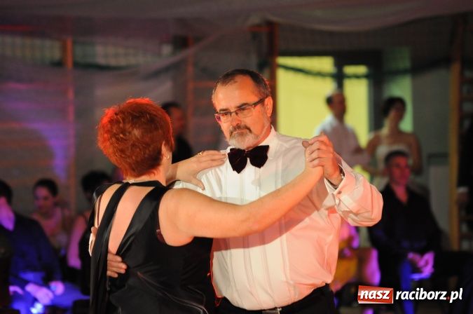 Zdjęcie w galerii na portalu naszraciborz.pl: Senior Hobby 2012 - Międzynarodowy Turniej Tańca Towarzyskiego w Arenie Rafako wiadomości z regionu