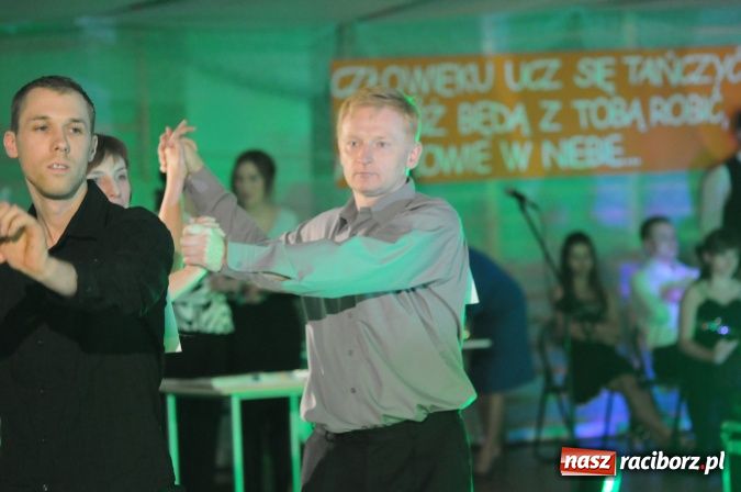 Zdjęcie w galerii na portalu naszraciborz.pl: Senior Hobby 2012 - Międzynarodowy Turniej Tańca Towarzyskiego w Arenie Rafako wiadomości z regionu