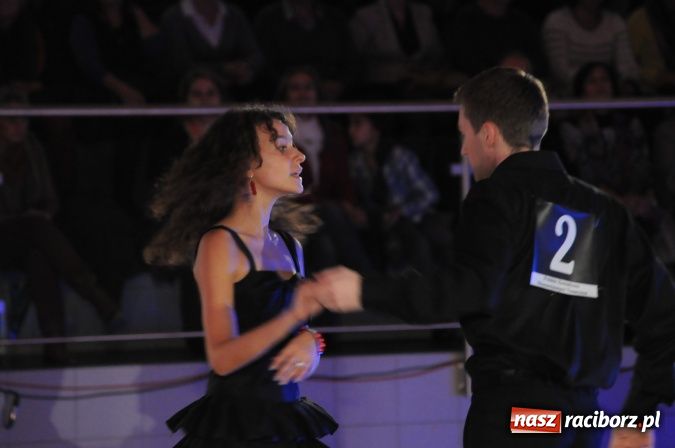Zdjęcie w galerii na portalu naszraciborz.pl: Senior Hobby 2012 - Międzynarodowy Turniej Tańca Towarzyskiego w Arenie Rafako wiadomości z regionu