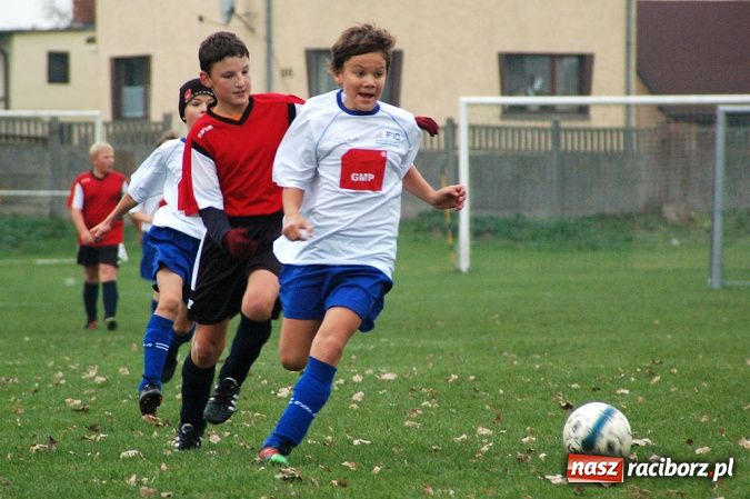 Zdjęcie w galerii na portalu naszraciborz.pl: Unia kończy jesień bez porażki wiadomości z regionu