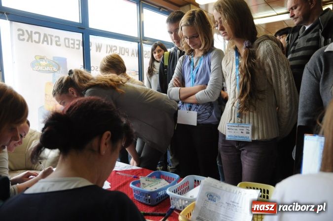 Zdjęcie w galerii na portalu naszraciborz.pl: Uczestniczka Mam Talent na Speed Stacks w Raciborzu. Zobacz jej umiejętności na wideo wiadomości z regionu