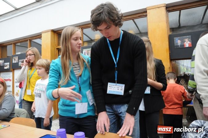 Zdjęcie w galerii na portalu naszraciborz.pl: Uczestniczka Mam Talent na Speed Stacks w Raciborzu. Zobacz jej umiejętności na wideo wiadomości z regionu